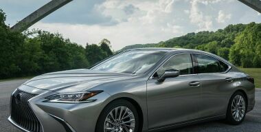 В России подорожали сразу пять моделей Lexus