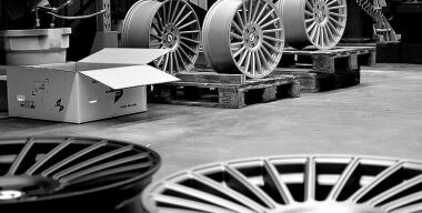 Что лучше для машины: «литые» диски или «штамповка»