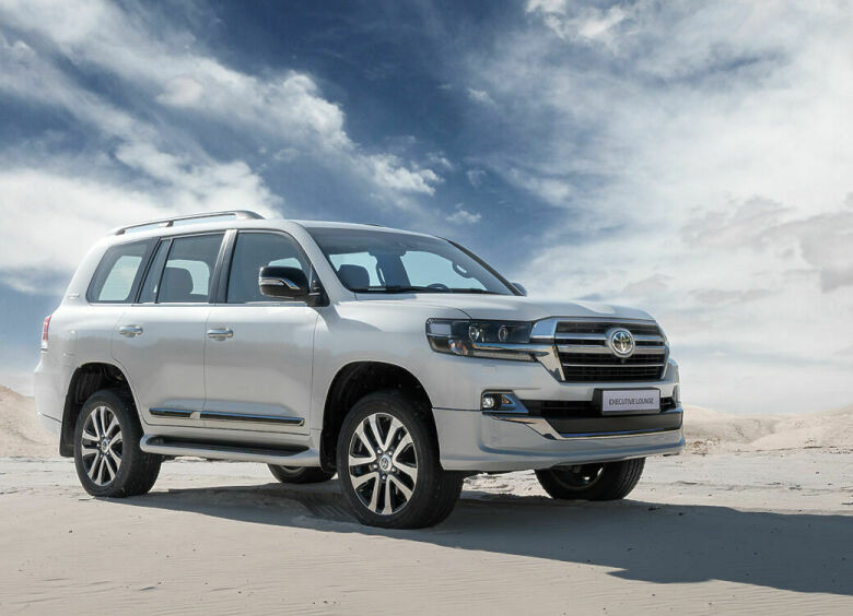 Изображение Самый дорогой Toyota Land Cruiser 200 приехал в Россию