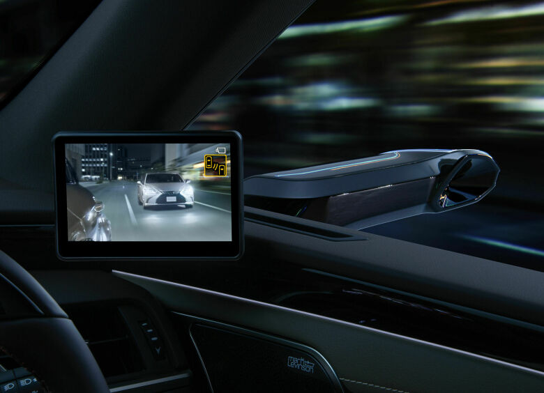 Изображение Новый Lexus ES: камеры заменили зеркала заднего вида