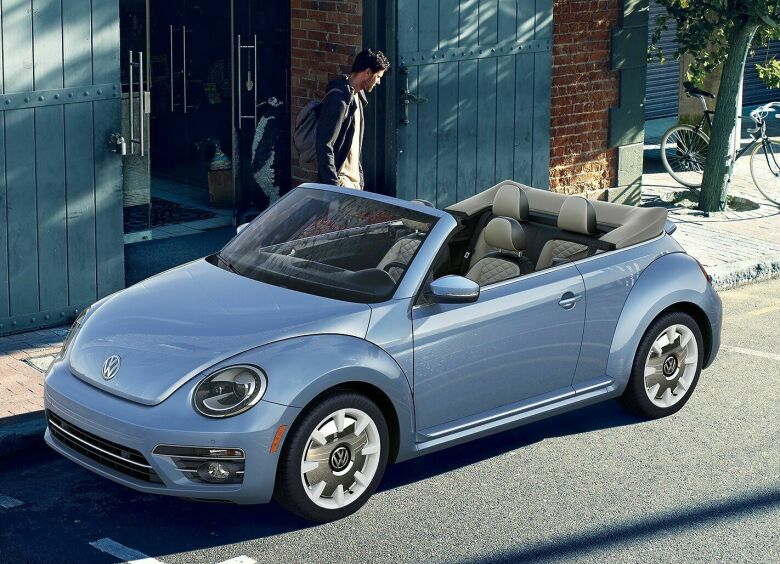 Изображение Легендарный Volkswagen Beetle отправляется на покой