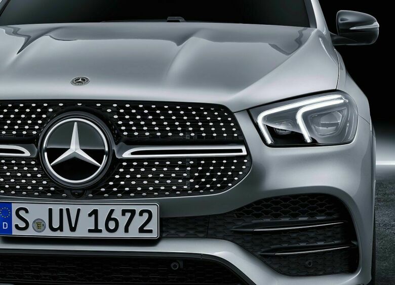 Изображение В России отзывают 1257 автомобилей Mercedes-Benz