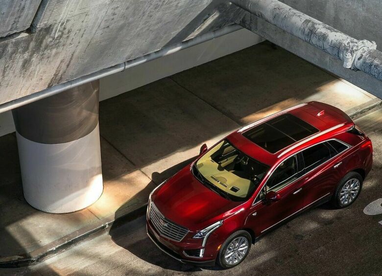 Изображение Автомобили Cadillac подорожали в России сразу на 400 000 рублей