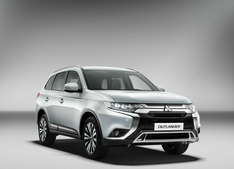 Изображение Mitsubishi объявила российские цены на обновленный Outlander