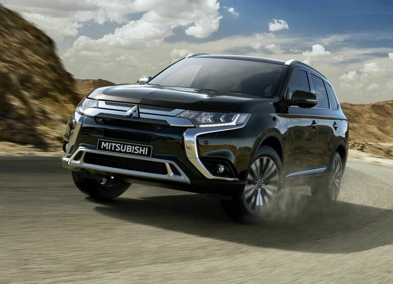 Изображение Первый тест-драйв обновленного Mitsubishi Outlander: ботокс для самурая