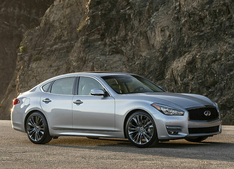 Изображение Трехлетние Infiniti Q50 и Q70 меньше других авто теряют в цене