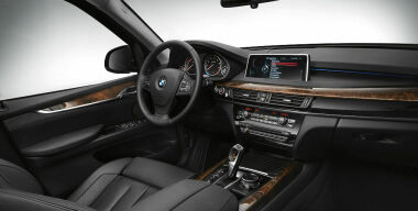 В России начинаются продажи самого дорогого BMW X5