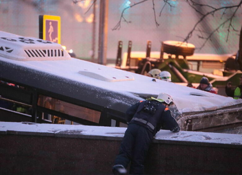 Изображение Трагедия с автобусом на «Славянском бульваре» обрастает многомиллионными исками
