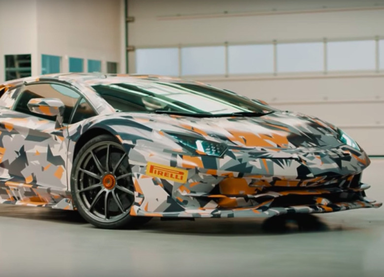 Изображение Lamborghini показал супермощный Aventador SVJ