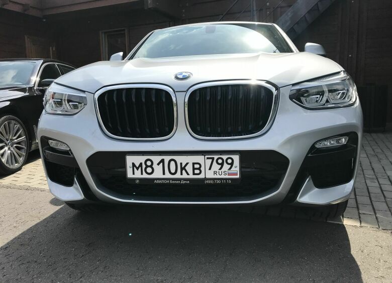 Изображение Видео тест-драйв нового BMW X4: ввинчиваясь в повороты