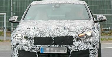 Замаскированный BMW M140i засветился на Нюрбургринге