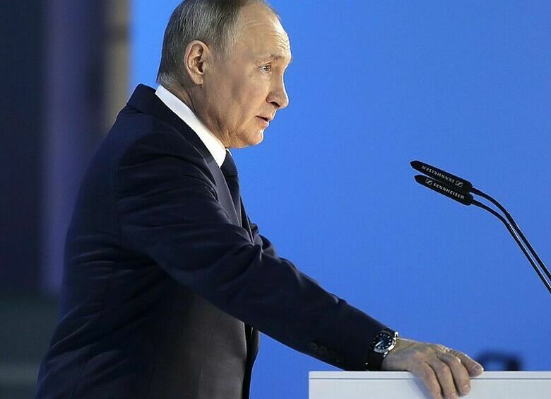 Изображение Путин назвал виновных в росте цен на бензин