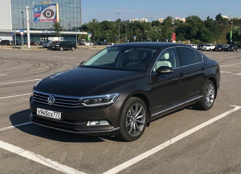 Изображение Volkswagen Passat сильно подешевел в России