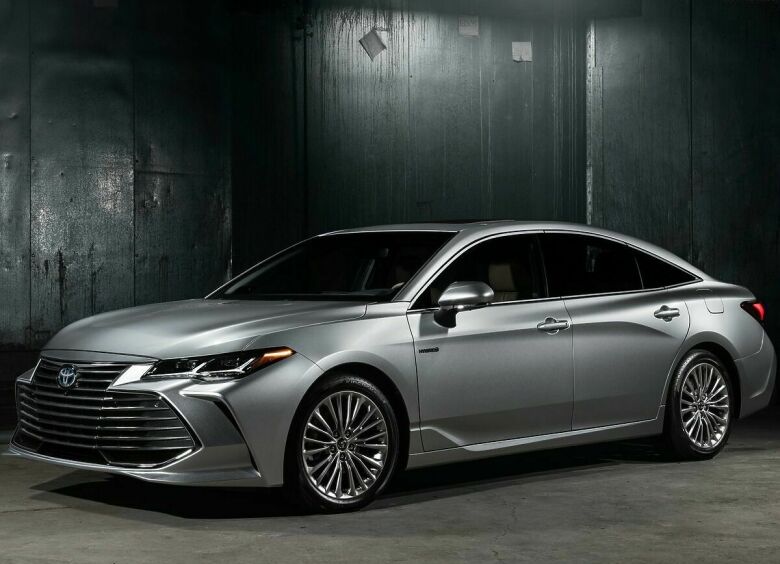 Изображение Новая Toyota Avalon поступила в продажу