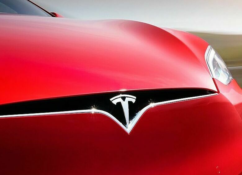 Изображение Названы сроки начала производства нового кроссовера Tesla Model Y