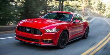 В России будут продавать Ford GT и Mustang