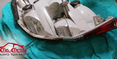 Почему «потеющую» фару дешевле отремонтировать, чем покупать новую