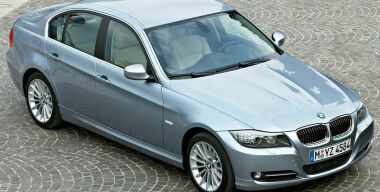 BMW отзывает более 310 000 смертельно опасных автомобилей