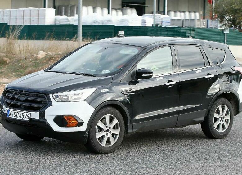 Изображение Кроссовер Ford Kuga нового поколения впервые замечен на тестах