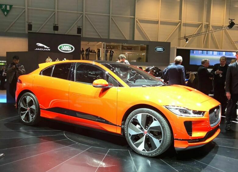 Изображение В Женеве презентовали новые Jaguar I-Pace и Range Rover SV Coupe