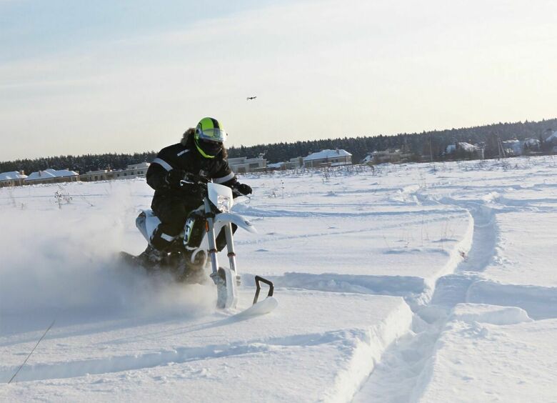 Изображение Тест-райд Husqvarna Snowbike: мотоцикл или снегоход?