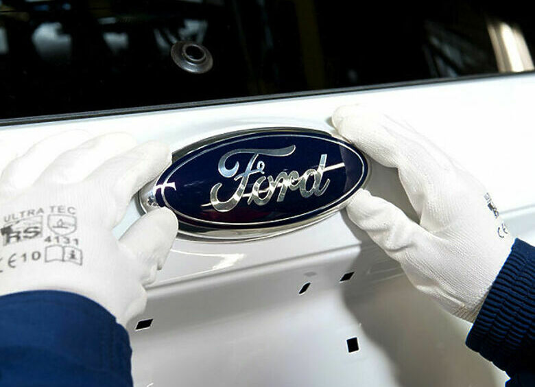 Изображение Камера заднего вида войдет в базовое оснащение всех моделей Ford