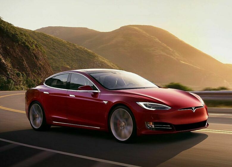 Изображение Tesla Model S отзываются из-за проблем с рулевым управлением