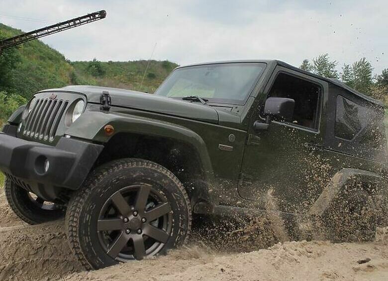 Изображение Camp Jeep: как джиперы «убивают» свои машины на бездорожье