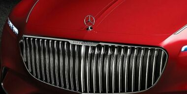 Объявлена дата премьеры нового кроссовера Mercedes-Maybach GLS