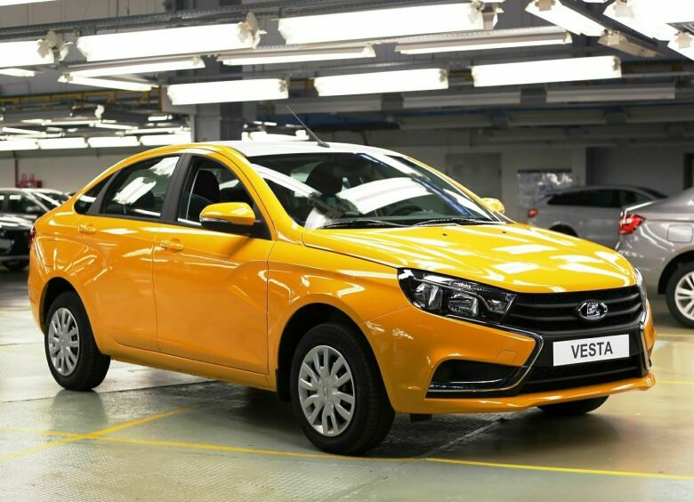 Изображение Продажи автомобилей LADA в России продолжают расти