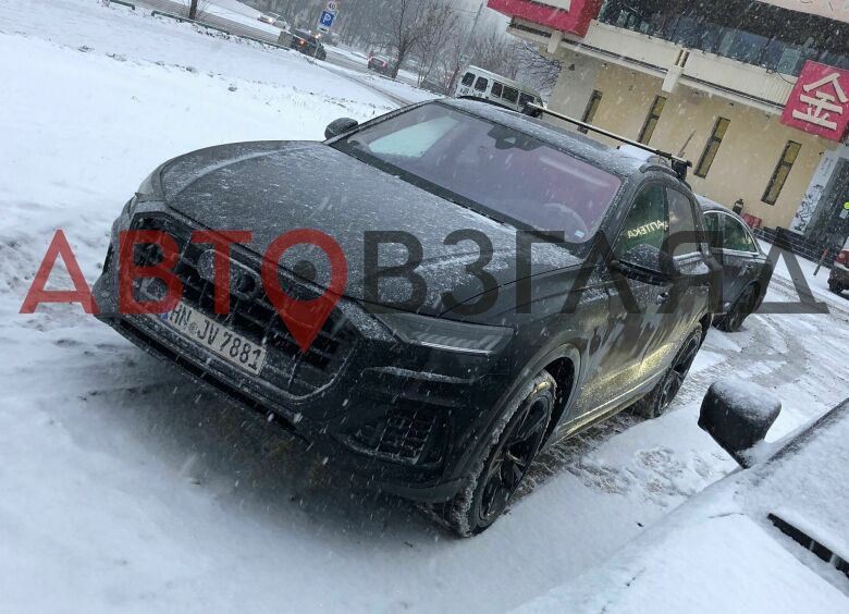 Изображение Новый кроссовер Audi Q8 привезли в Москву
