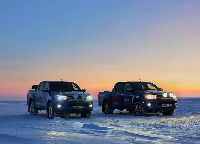 Изображение Пикапы Toyota Hilux установили рекорд Гиннесса на Крайнем Севере