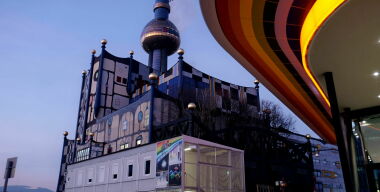 Михаил Кожухов о тайнах королевских домов Европы