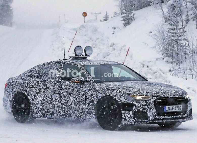 Изображение Седан Audi A6 пятого поколения вновь замечен на тестах