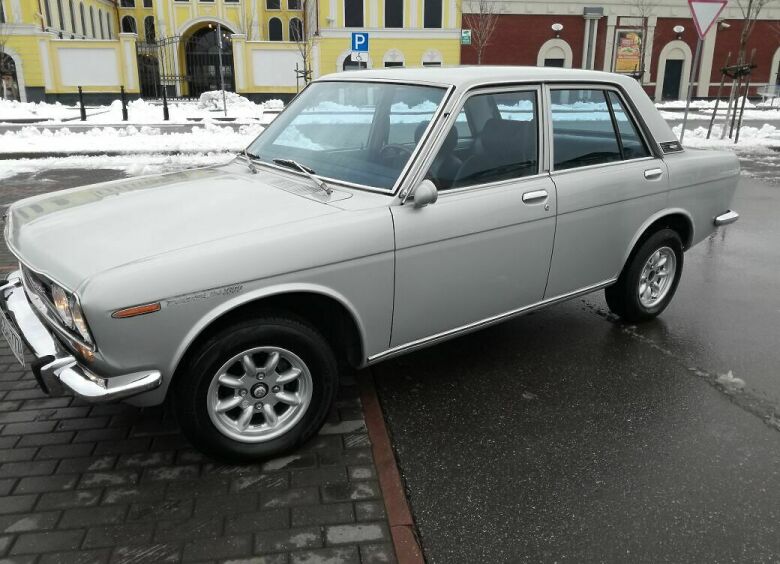 Изображение Видео тест-драйв Datsun Bluebird: старик и девушка