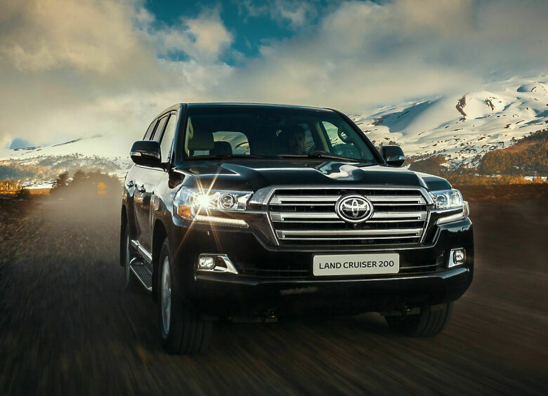 Изображение Toyota Land Cruiser подешевел