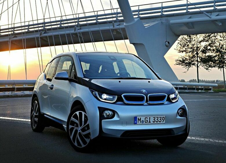 Изображение BMW i3 поступил на службу московского каршеринга