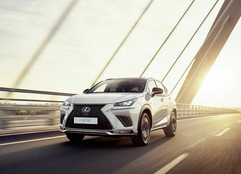 Изображение Объявлены российские цены на обновленный кроссовер Lexus NX