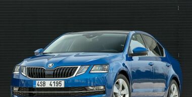 Названы самые популярные в России автомобили С-класса