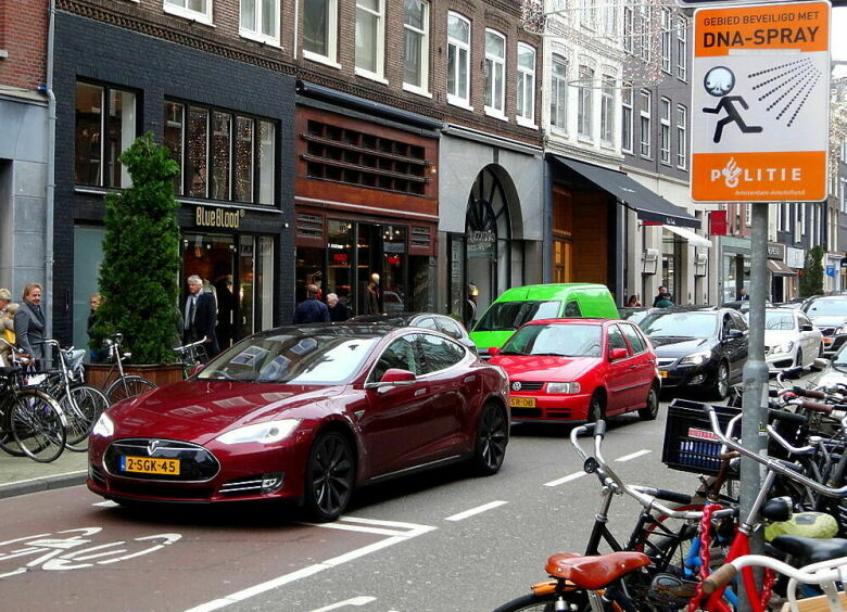 Изображение В Нидерландах запретят продажу бензиновых и дизельных автомобилей