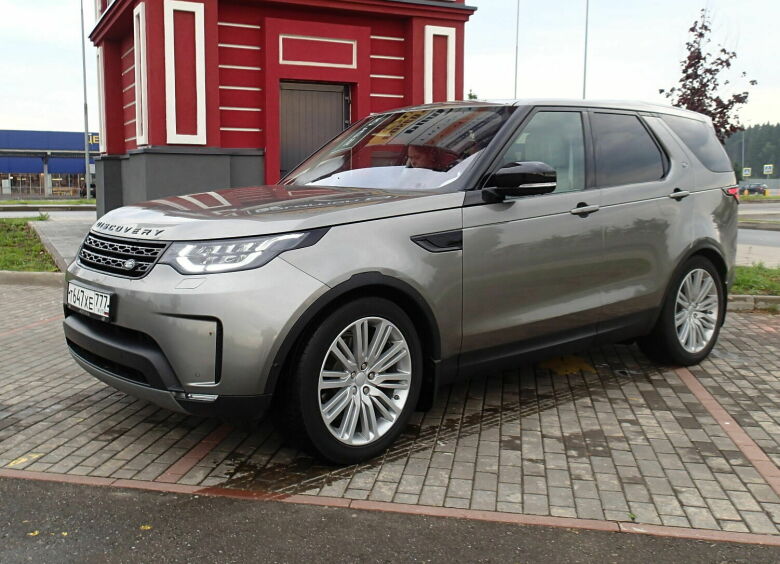 Изображение Тест-драйв Land Rover Discovery 5: шесть бед — один ответ