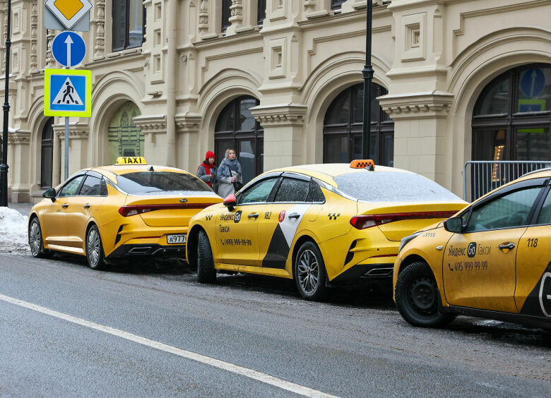 Изображение Названы самые популярные автомобили такси в России