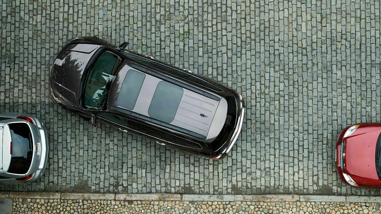 Параллельная парковка в реальных условиях