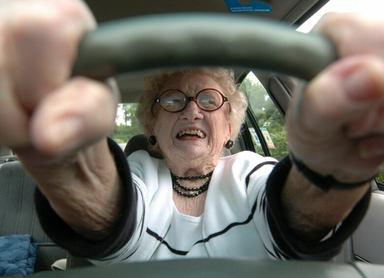 Изображение Названы лучшие автомобили для российских пенсионеров