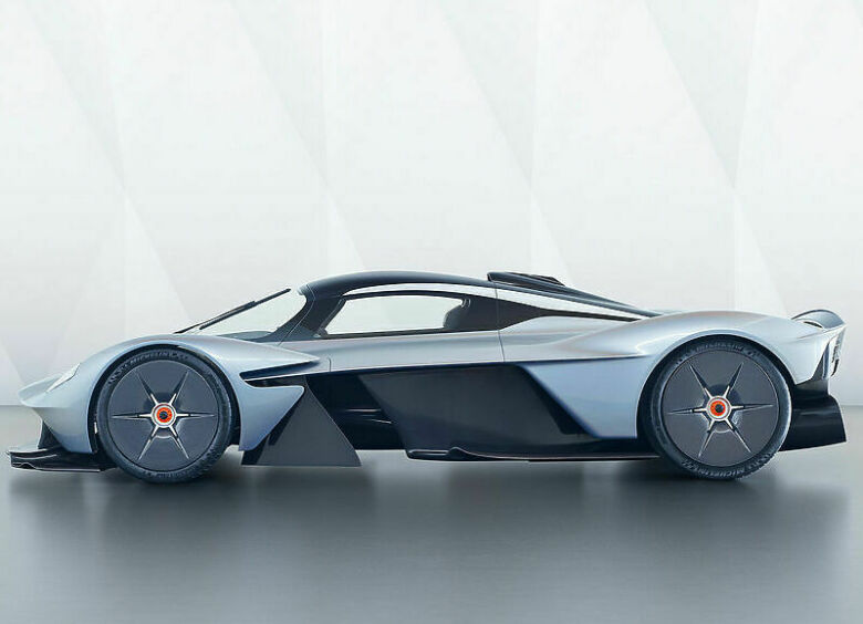 Изображение Британцы рассекретили новый гиперкар Aston Martin Valkyrie