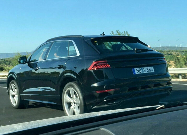 Изображение Новый кроссовер Audi Q8 впервые замечен без камуфляжа