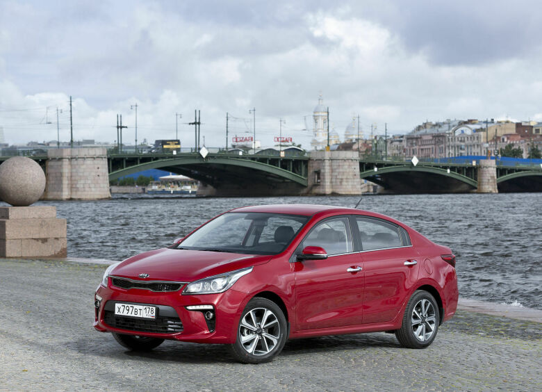 Изображение Новый KIA Rio и три его конкурента