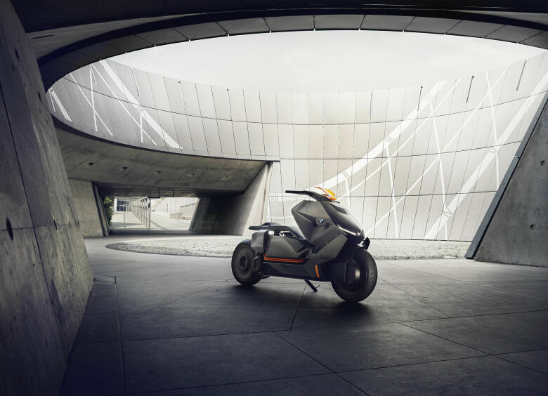Изображение BMW представила электроскутер будущего