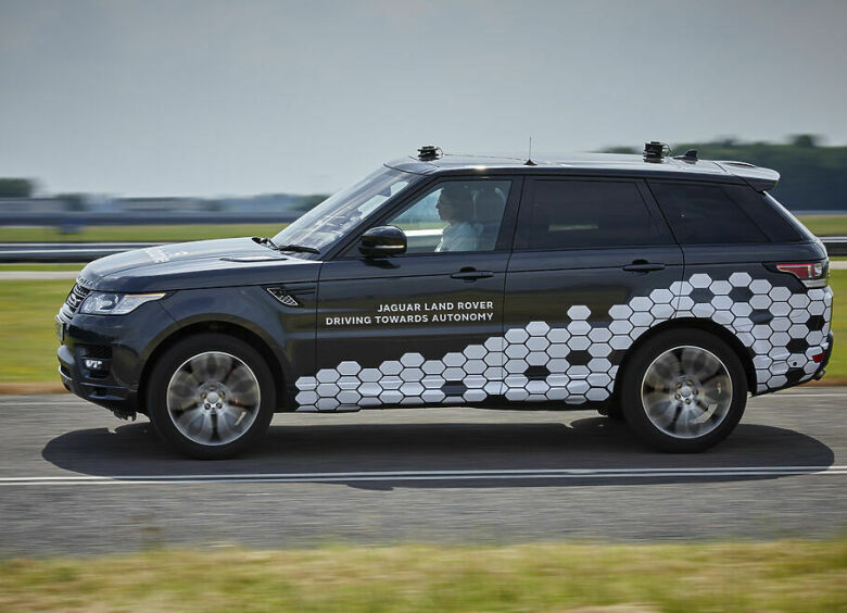 Изображение Land Rover научил Range Rover Sport ездить в беспилотном режиме