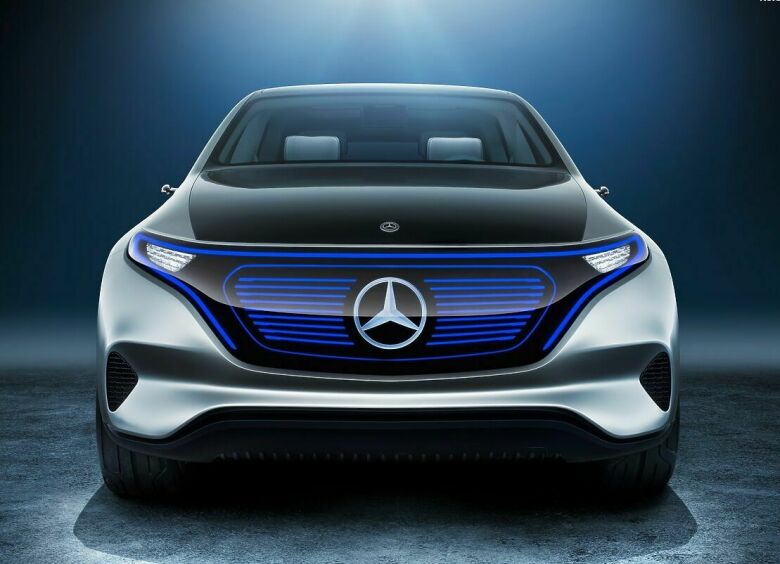 Изображение Mercedes-Benz работает над новым электрическим хетчбэком